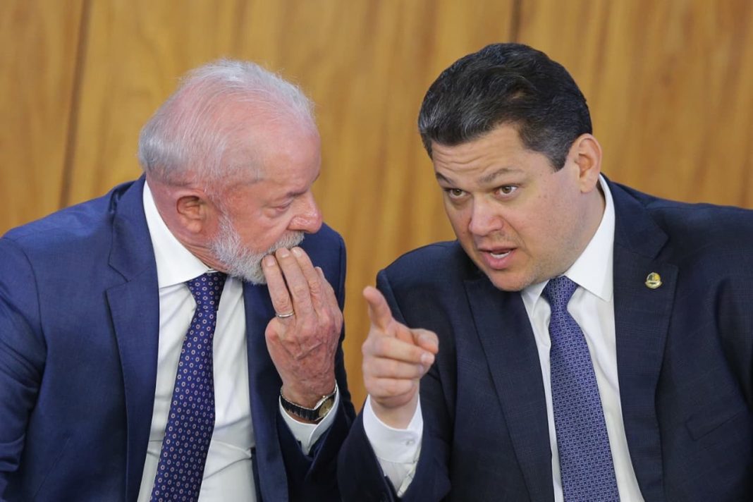 dois-turnos:-entenda-rito-da-pec-do-fim-da-escala-6×1-no-plenario-do-senado