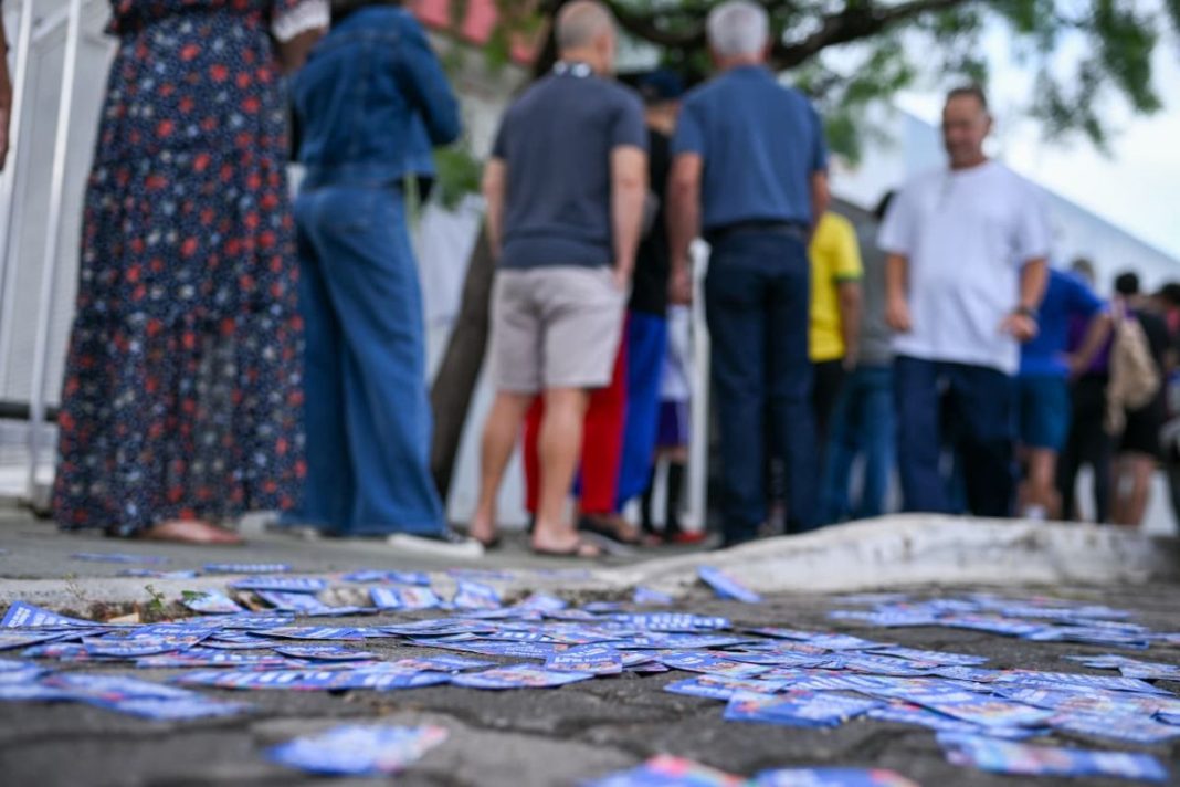 homem-passa-mal-em-local-de-votacao-no-df-e-e-encaminhado-ao-hospital