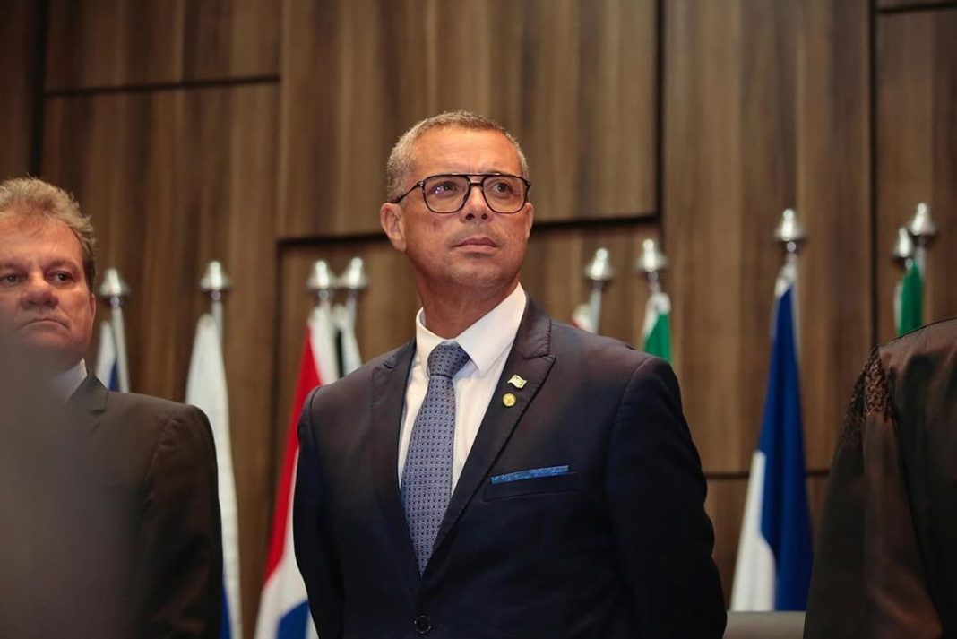 fabio-mitidieri-(psd)-e-reeleito-governador-de-sergipe