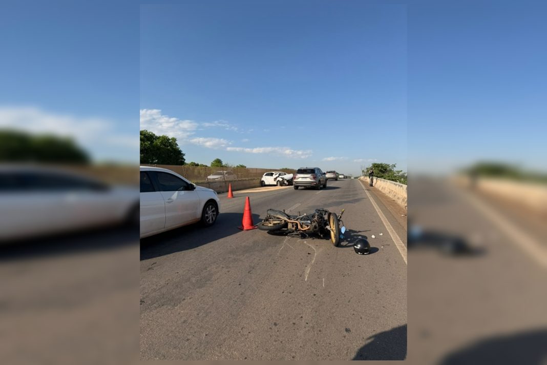 motociclista-e-arremessado-de-viaduto-em-goiania-e-fica-gravemente-ferido