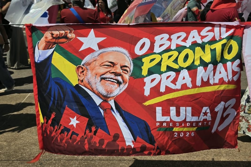 apoiadores-de-lula-fazem-“ato-da-virada”-na-esplanada-antes-do-2o-turno