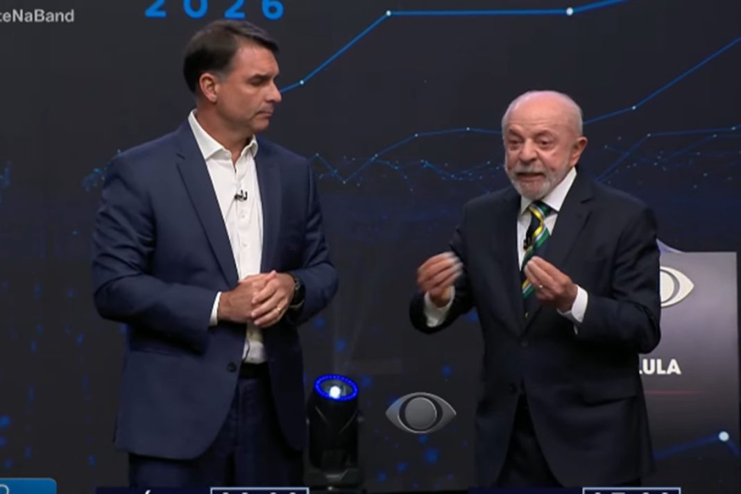 lula-pergunta-sobre-dark-horse,-e-flavio-responde:-“vou-te-dar-cortesia”