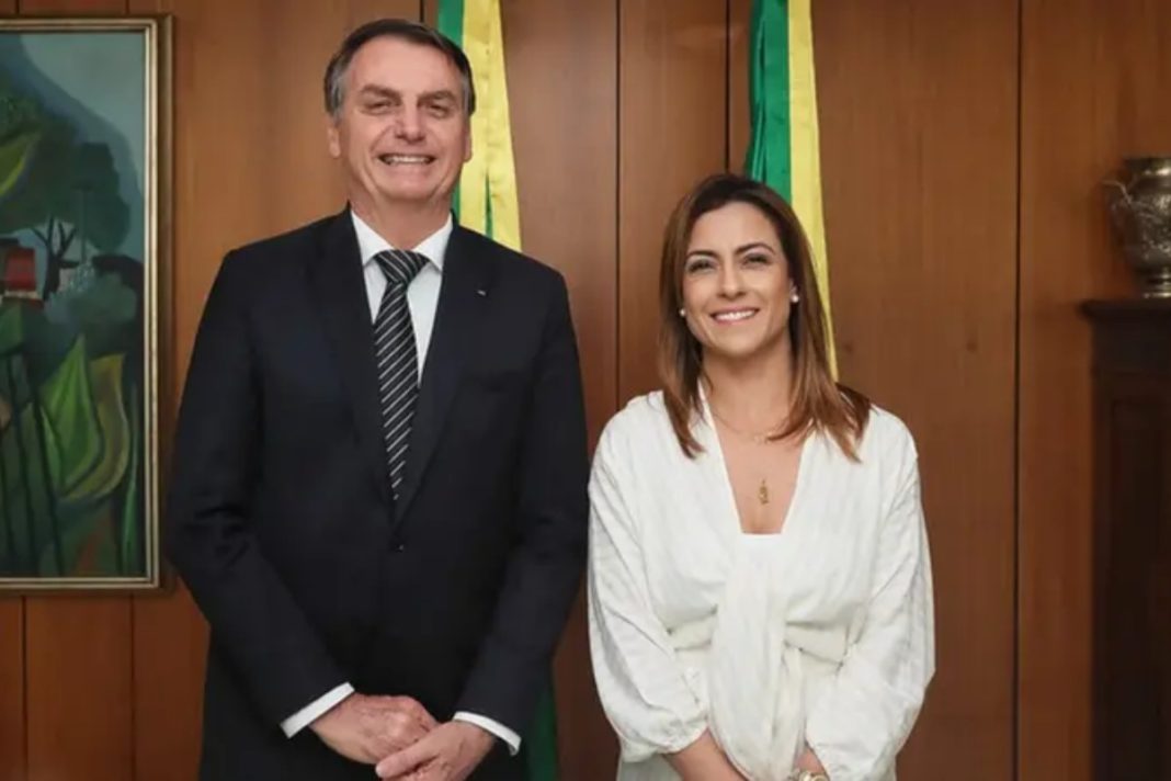 soraya-diz-que-bolsonaro-usou-transicao-de-genero-do-filho-para-ameaca-la