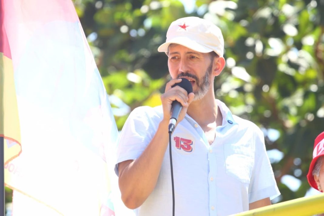 grass-sobre-paralisacao-de-professores:-“papel-do-governo-e-sentar-e-ouvir”