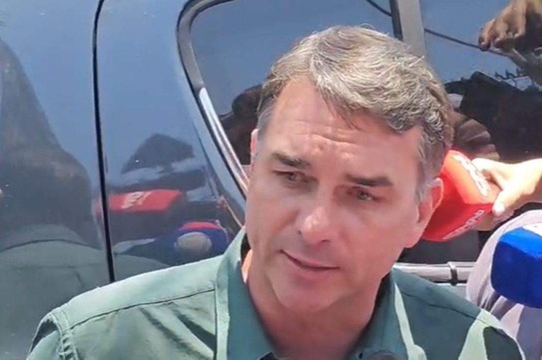 sbt-anuncia-que-flavio-bolsonaro-recusou-participar-de-sabatina