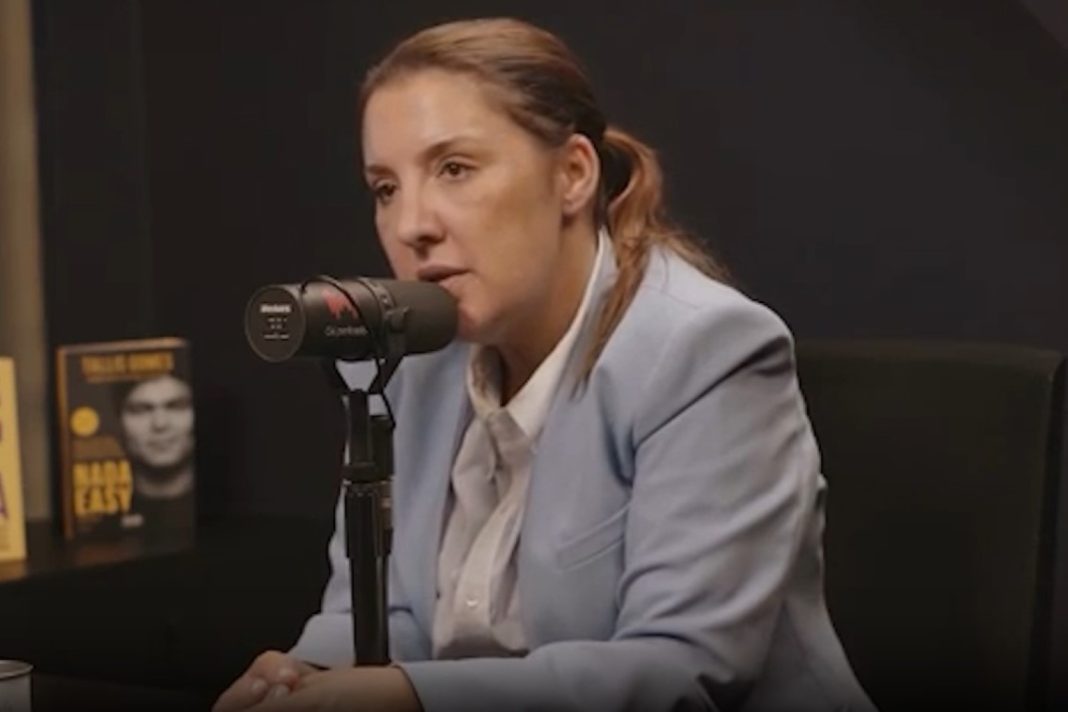 coordenadora-economica-de-flavio-defende-substituir-servidores-por-ia