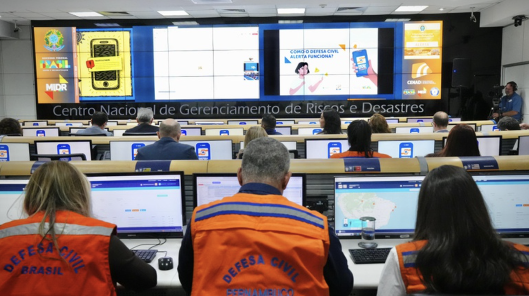 quando-a-emergencia-perde-a-confianca:-por-que-o-excesso-de-alertas-por-celular-enfraquece-defesa-civil