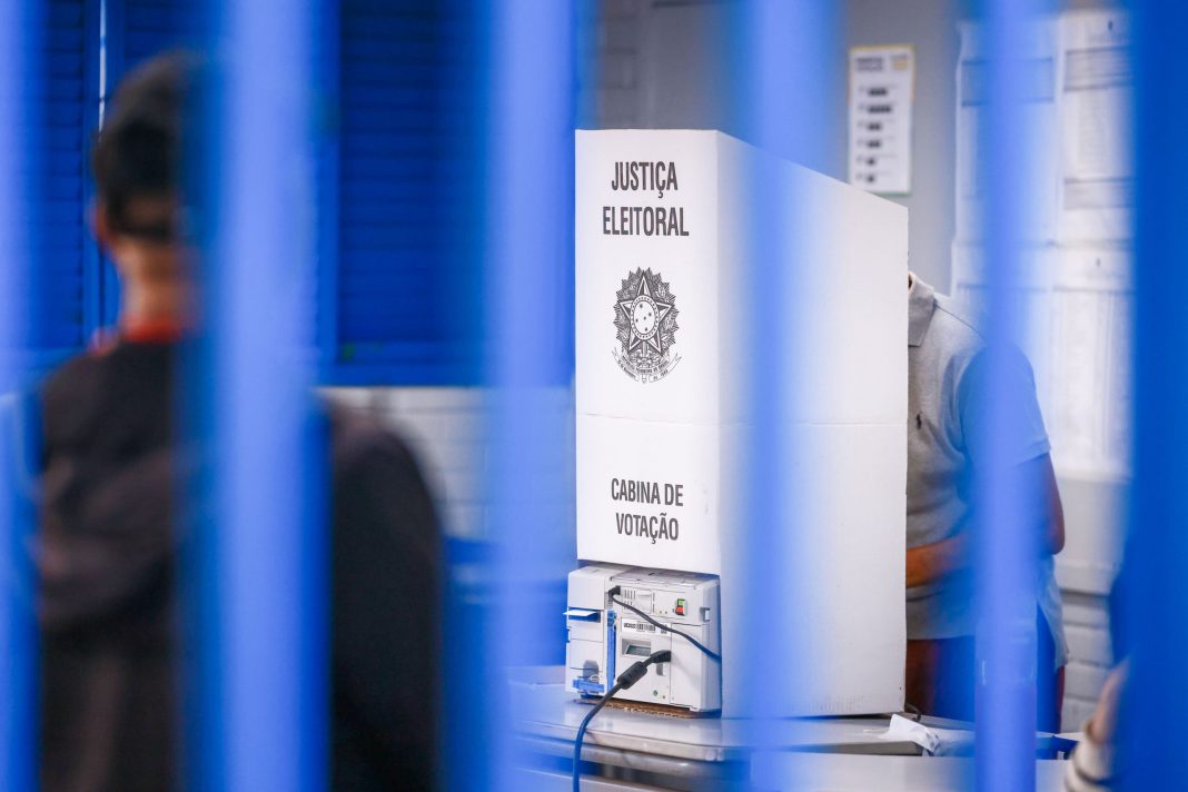 no-df,-426-mil-eleitores-nao-votaram-no-1o-turno.-veja-o-que-fazer-no-2°