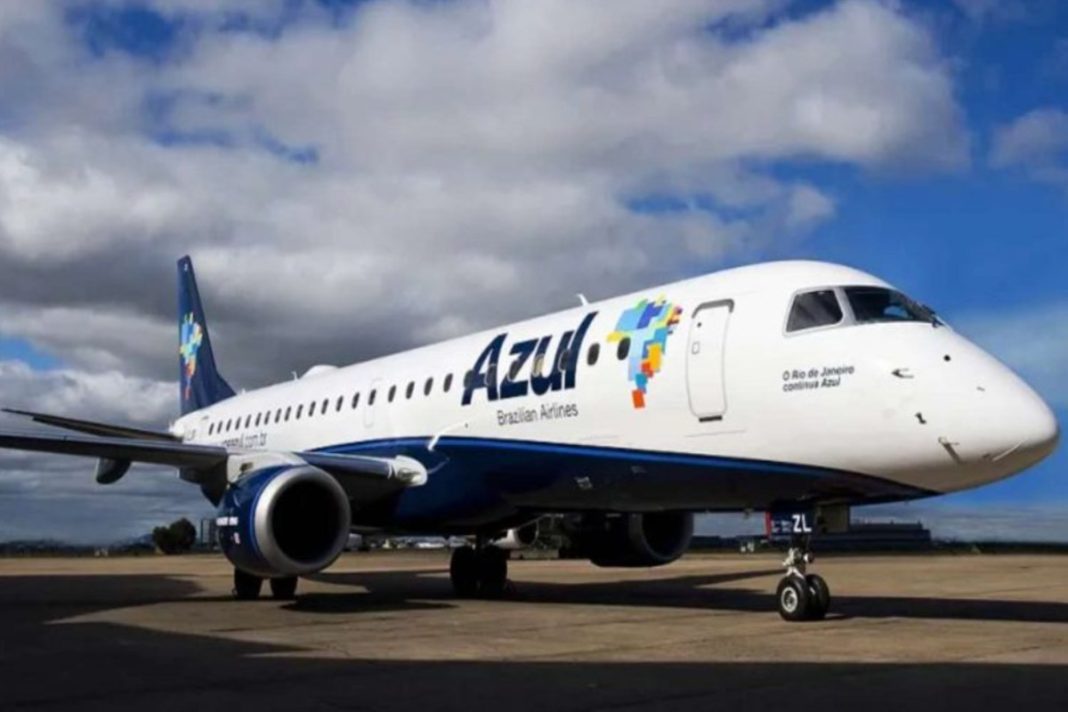 aviao-da-azul-retorna-ao-galeao-apos-problemas-tecnicos-durante-voo