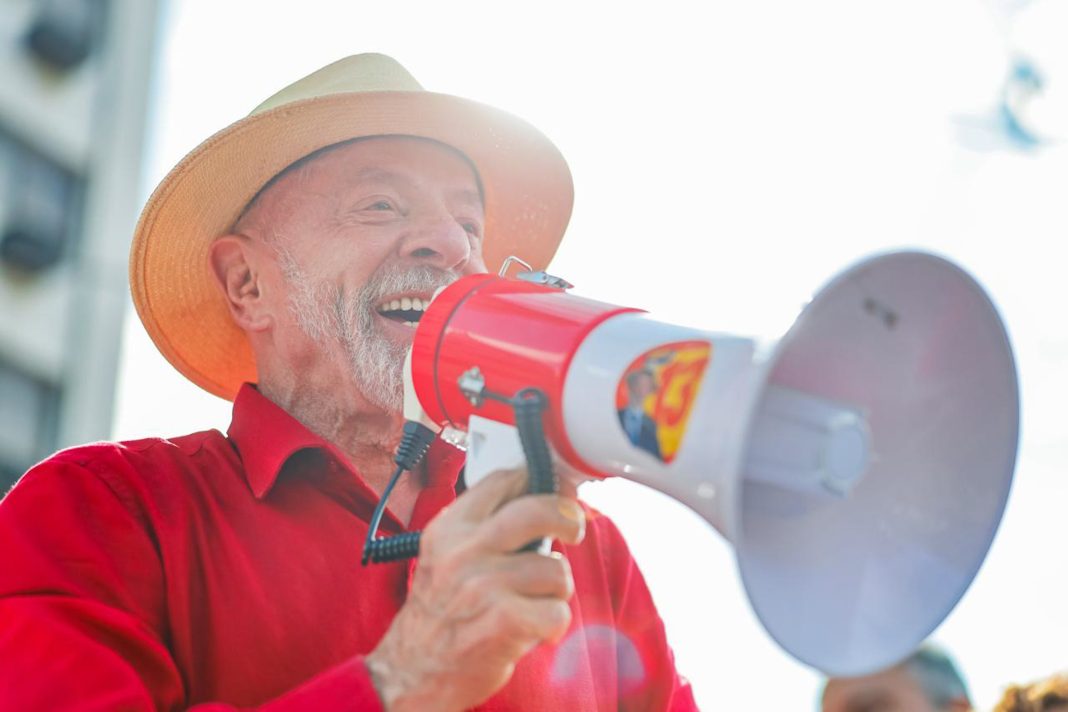 quaest:-aprovacao-de-lula-e-maior-que-desaprovacao-pela-1a-vez-desde-agosto