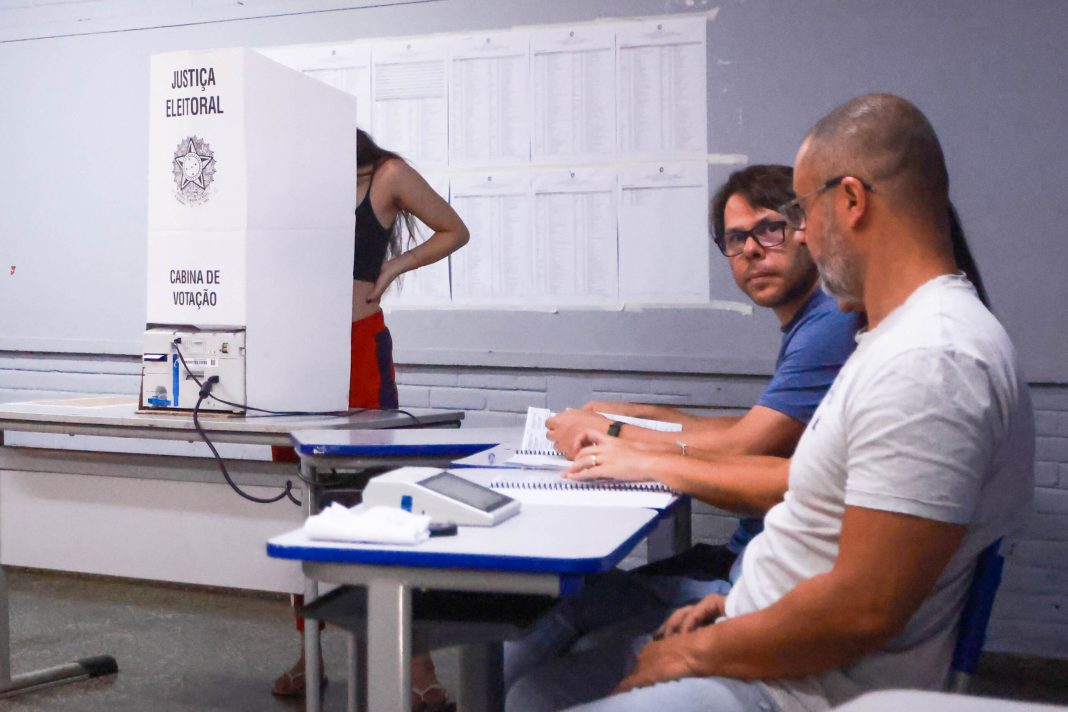 abstencao-cai-para-19,2%-no-2o-turno-e-contraria-tendencia-historica