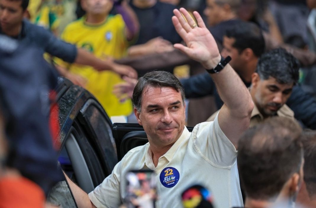 flavio-nao-vai-mais-pedir-anulacao-da-eleicao,-afirmam-aliados