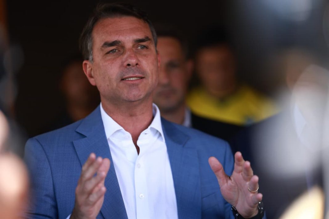 flavio-diz-que-pedira-cassacao-da-chapa-de-lula:-“a-lei-tem-que-valer”