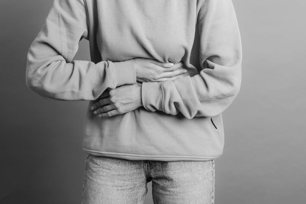 pedra:-mulher-descobre-feto-calcificado-apos-tres-anos-com-dor-abdominal